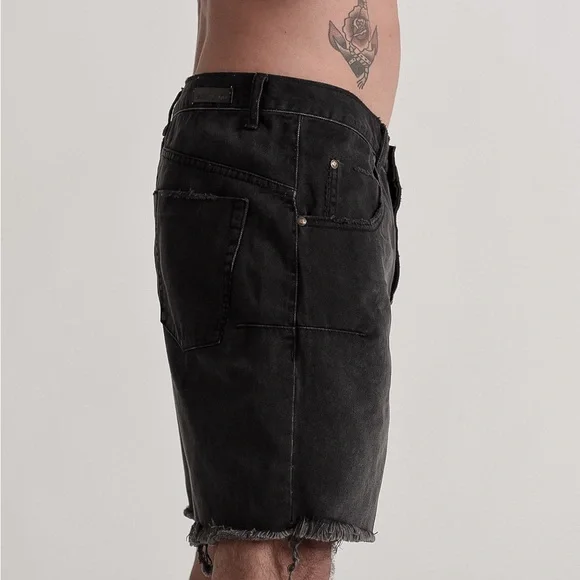 NWT MAN x ONE TEASPOON MENS SHORTS, SIZE 32 - Picture 5 of 15